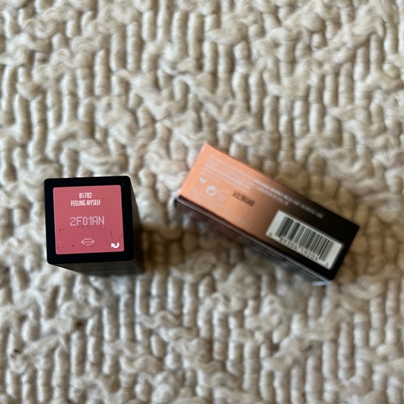 New 13 Piece Makeup and Skincare Travel Bundle with Bag - Picture 3 of 11